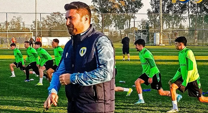 Mutu, la antrenamentele „găzarilor” FOTO Facebook Petrolul Ploiești