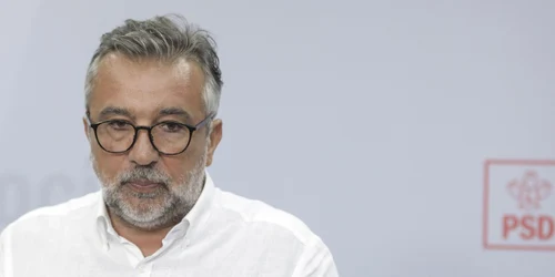 Lucian Romaşcanu PSD in conferinta de presa FOTO Inquam Photos / Octav Ganea